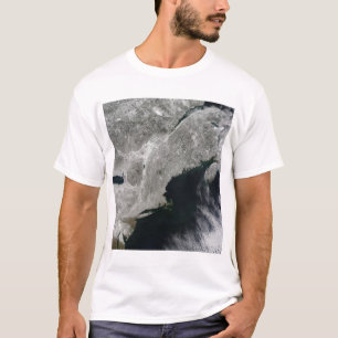 雪の衛星眺め Tシャツ