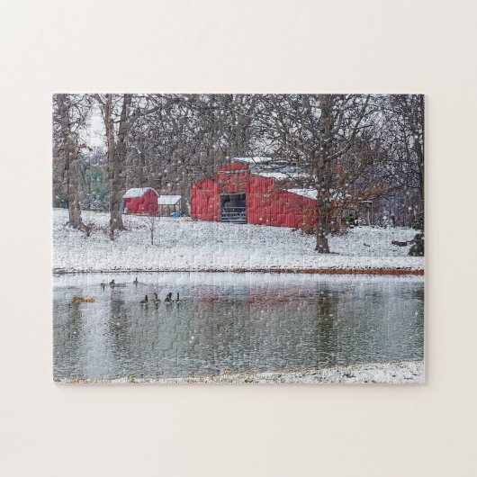 雪の赤い納屋の絵画 ジグソーパズル (横)