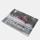 雪の赤い納屋Painterly Welcome Doormat ドアマット (アングル)
