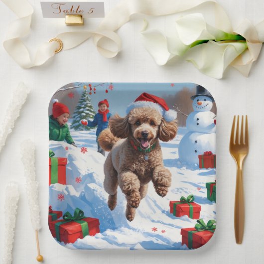 雪の走プードルのクリスマス帽子 ペーパープレート (ウェディング)