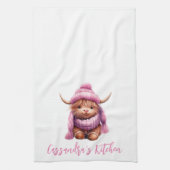 雪の遊ピンク高地の牛のキッチンタオル キッチンタオル (縦)