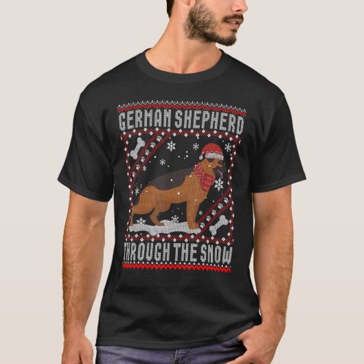 雪の醜いセーターを通ってドイツの羊飼いの犬 Tシャツ (正面)