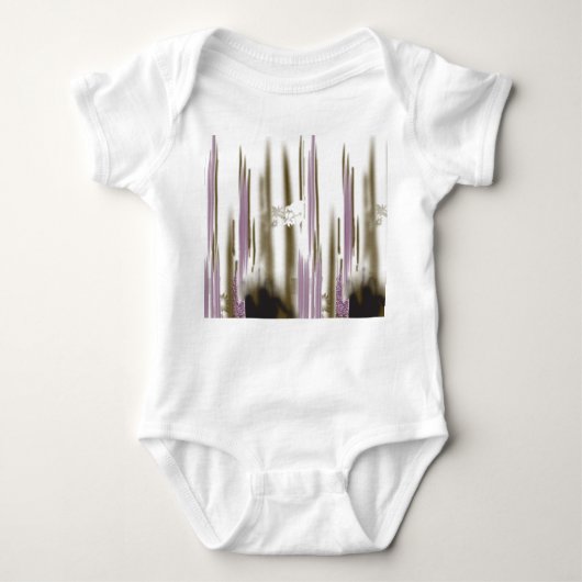 雪の間に囲まれた自然のままの湖 – キャップ山 ベビーボディスーツ (正面)