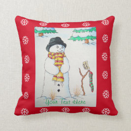 雪の降るシーンのクリスマスに笑顔を見せるかわいい雪だるま クッション