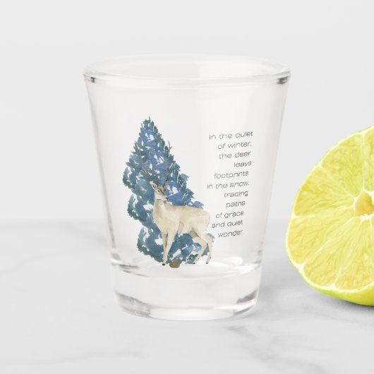 雪の離れ中に鹿の足跡 ショットグラス (正面)