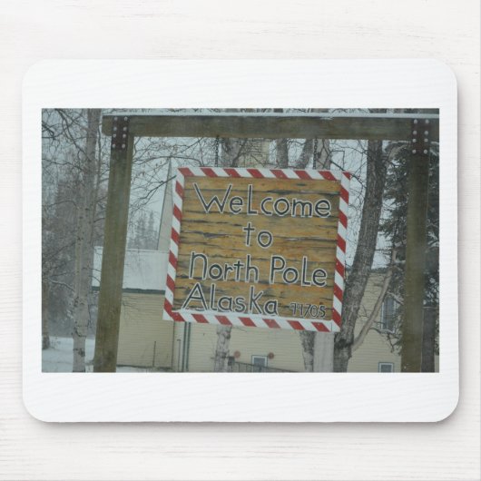 雪の雪片によって凍っていられている天候北極アラスカ マウスパッド (正面)