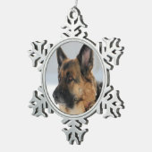 雪の雪片のオーナメントのジャーマン・シェパード犬 スノーフレークピューターオーナメント (右)
