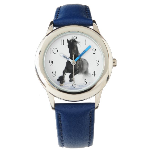 雪の黒いフリシアの馬 腕時計 (正面)