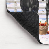 雪の黒い四分の馬 マウスパッド (コーナー)