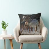 雪のAppaloosaの馬のランニング クッション (椅子)