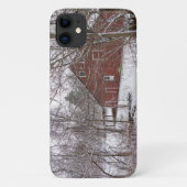 雪のiPhoneケースの赤い納屋 Case-Mate iPhoneケース (裏面)
