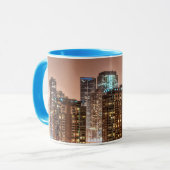 雪はシカゴの夕べにスカイラインに落ちます マグカップ (正面左)