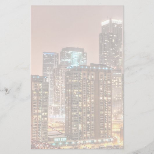 雪はシカゴの夕べにスカイラインに落ちます 便箋 (正面)