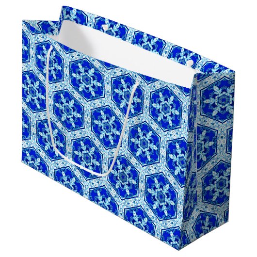 雪やめ片パターン – Cobalt Blue and White ラージペーパーバッグ (正面アングル)