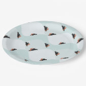 雪よくはしゃぐ模様のペンギン ペーパープレート (アングル)