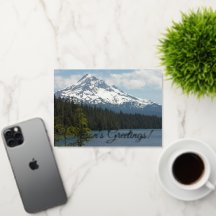 雪をかぶった山フード風景