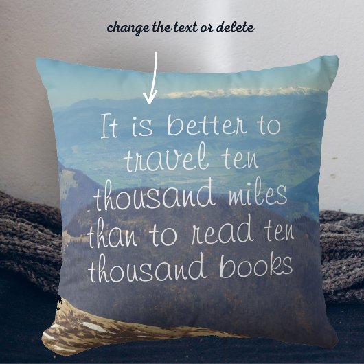 雪をかぶった山頂 クッション