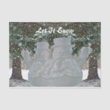 雪を振る雪だるま