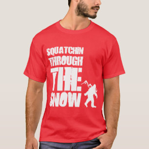 雪を通したSquatchin Tシャツ