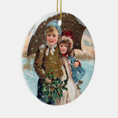 雪を通って歩いている子供 セラミックオーナメント (右)