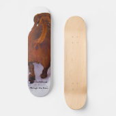 雪を通って紛砕する雪を通したダックスフント スケートボード (正面)