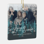 雪を降らせる |雪の松の木のクリスマスフォト セラミックオーナメント (右)