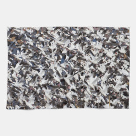 雪ガチョウが吹き飛ぶ キッチンタオル