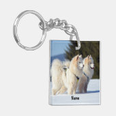 雪パーソナライズされたの中でサモエイ犬 キーホルダー (正面左)