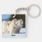 雪パーソナライズされたの中でサモエイ犬 キーホルダー (裏面)