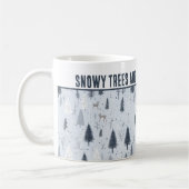 雪パーソナライズされたの木と鹿の密会 コーヒーマグカップ (左)