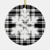 雪フレーク付き白黒の格子模様詳細セラム セラミックオーナメント (正面)