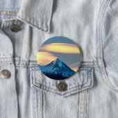 雪ユニークに覆われた山々 缶バッジ (インサイチュ)