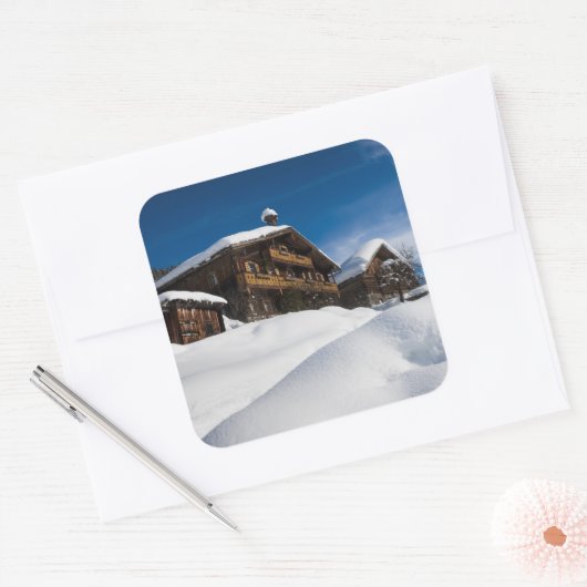 雪伝統的の中の木製の客室 スクエアシール (封筒)