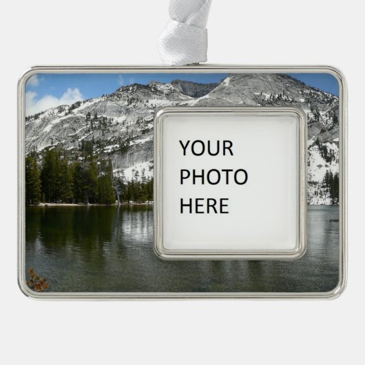 雪天屋湖ヨセミテ国立公園の写真 シルバープレートフレームオーナメント (正面)