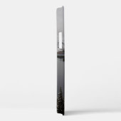 雪山の上の樹木、水の体付近 Case-Mate iPhoneケース (裏面 / 右)
