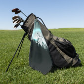 雪山の神秘的な青いネオンライトモノグラム ゴルフタオル (グリーン)