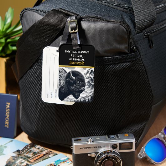 雪山を流浪するバッファロー ラゲッジタグ (正面&裏面)