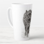 雪怒に黒い狼、野生の冬 カフェラテマグ (左アングル)