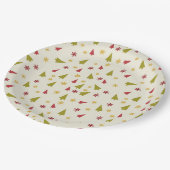 雪片が咲く赤と緑のクリスマスツリー ペーパープレート (アングル)