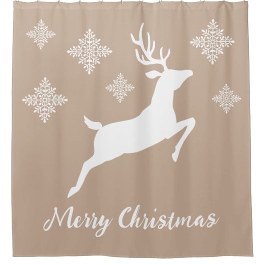 雪片と文字でベージュの上に白い鹿の形 シャワーカーテン (正面)