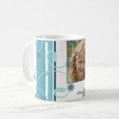 雪片のメリークリスマスの祖父母のマグ コーヒーマグカップ (正面左)