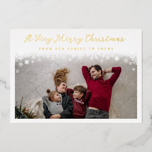 雪片の漂流は非常に陽気なクリスマスの写真 箔シーズンカード (正面)