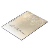 雪片の金ゴールドのパーソナライズな休日|のノート ノートブック (左側)