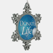 雪片やオーナメントで命を捧げる スノーフレークピューターオーナメント (左)