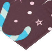 雪片カラフル付きクリスマスキャンディ テーブルクロス (アングル)