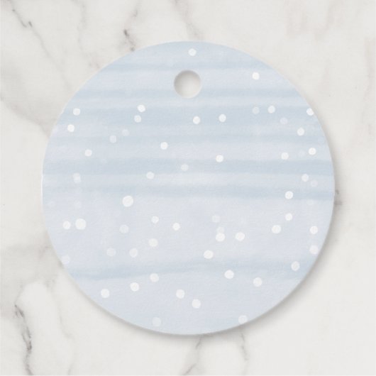 雪片ベビー外は寒い男の子の赤ちゃんシャワー フェイバータグ (裏面)