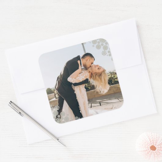 雪片ラブピースジョイキス結婚写真 スクエアシール (封筒)