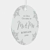 雪片初めてのクリスマスのMr&Mrs Script Met メタルオーナメント (正面右)