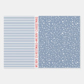 雪片、クリスマスツリーほこりっぽい青ストライプ色の赤 ラッピングペーパーシート (正面2)