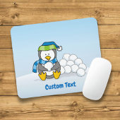 雪玉を持つペンギンのマウスパッド マウスパッド